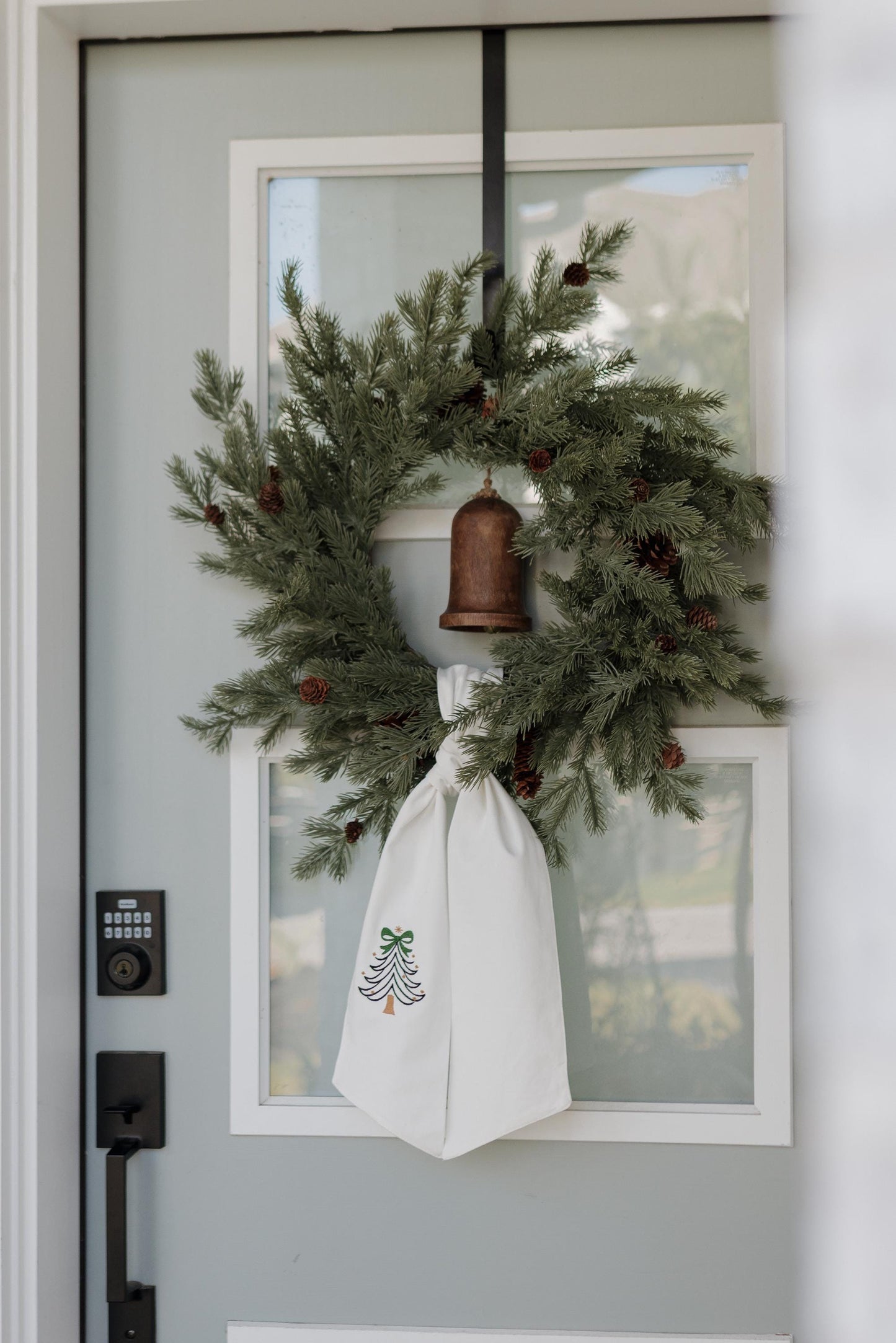 The Holiday Wreath Sash - Woodland & Coastal Christmas Tree
