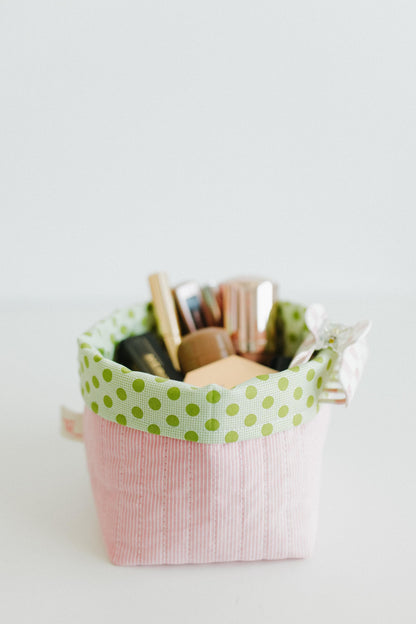 The Heirloom Collection - Petite Vanity Bucket